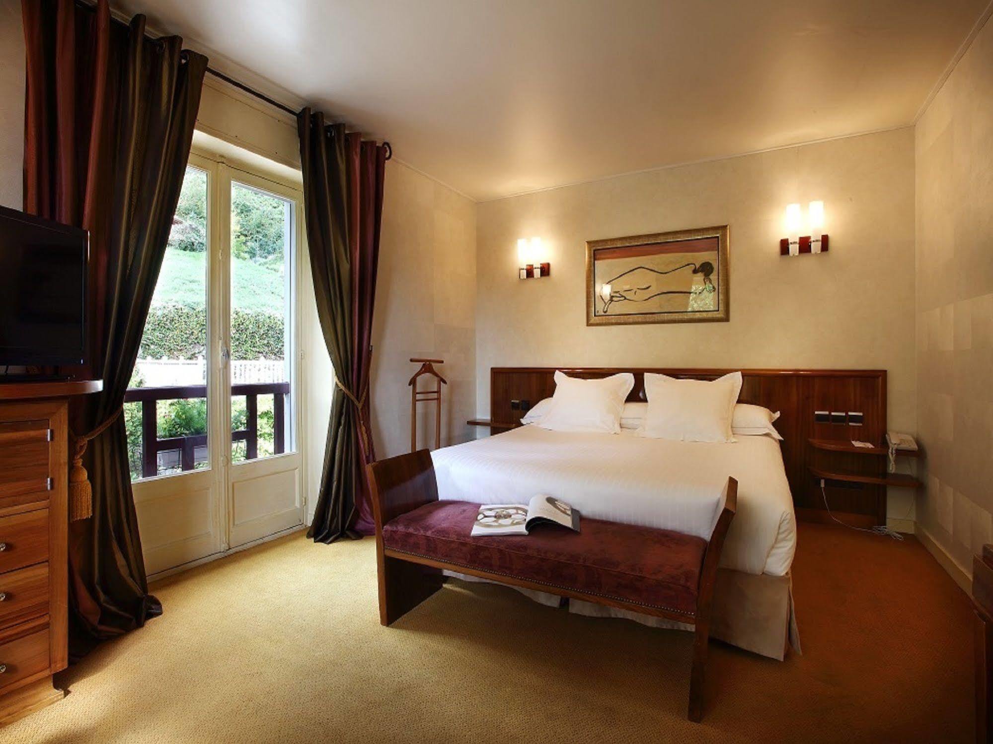 Hotel Ombremont Jean-Pierre Jacob Le Bourget-du-Lac Luaran gambar